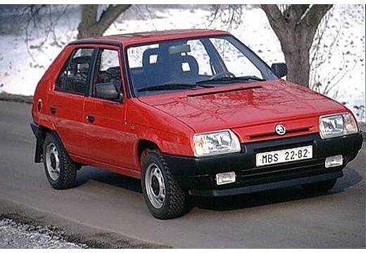 Skoda Favorit Limousine (1989–1995)