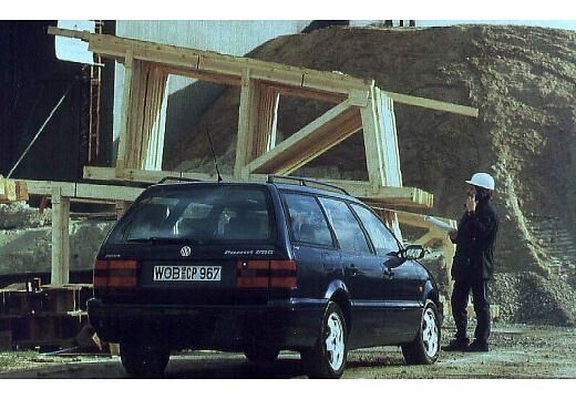 VW-Passat-Variant-1-8--1993-1996-