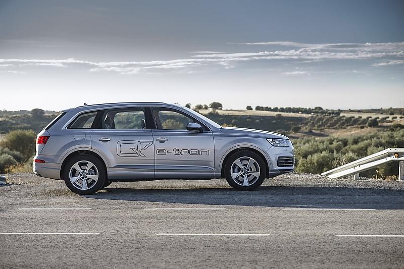 Audi Q7 e-tron 3.0 TDI quattro