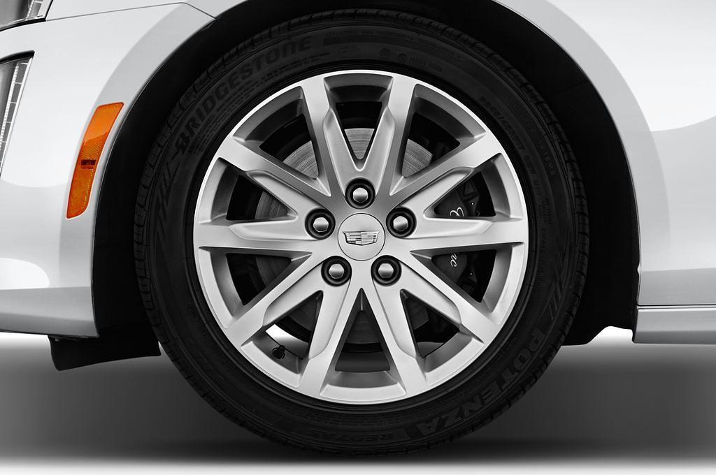 Cadillac CTS (Baujahr 2016) - 4 Türen Reifen und Felge