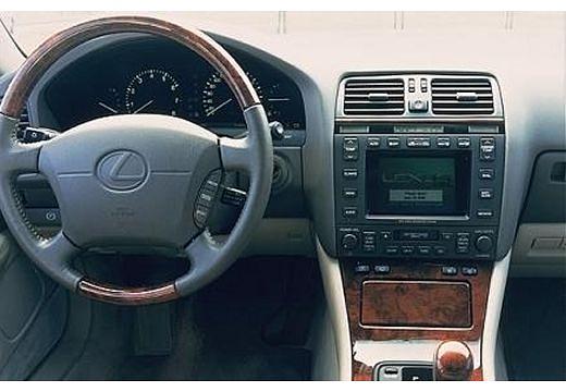 LEXUS-LS-400--1998-2000-