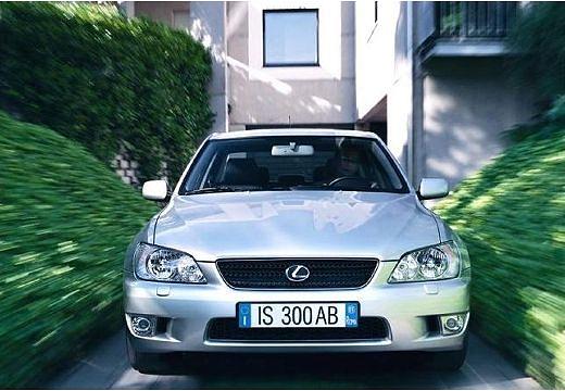 LEXUS-IS-200--1999-2001-