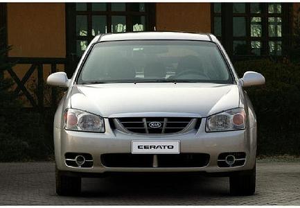 Kia Cerato Schrägheck (2004–2006)