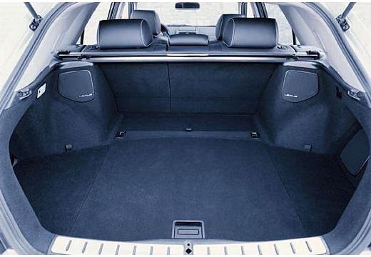 LEXUS-IS-300-SportCross--2001-2005-