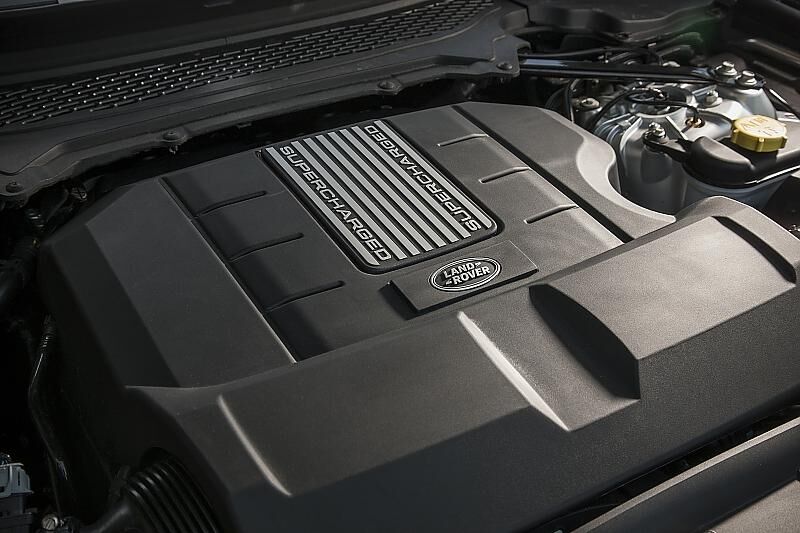 Der 5,0 Liter große V8 des Range Rover SV Autobiography.