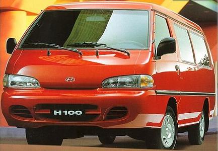 Hyundai H 100 Bus (1994–2000) 2.5 (78 PS)