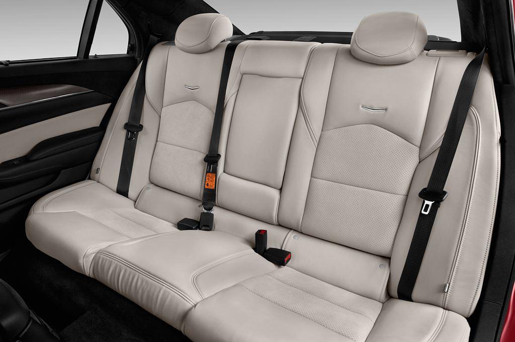 Cadillac CTS V (Baujahr 2016) V 4 Türen Rücksitze