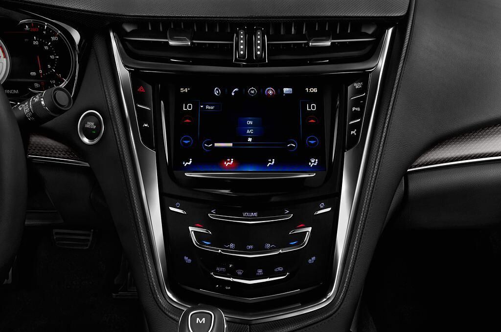 Cadillac CTS V (Baujahr 2016) V 4 Türen Temperatur und Klimaanlage