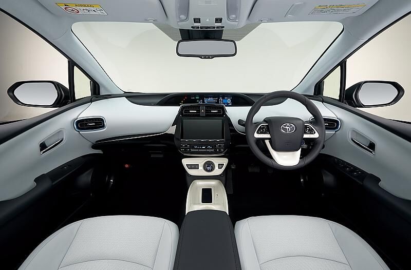 Toyota Prius 2016
