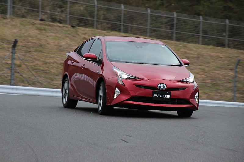 Toyota Prius 2016