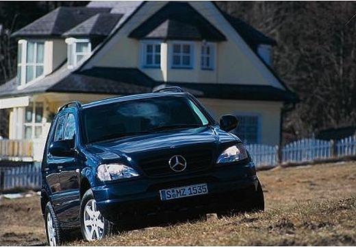 MERCEDES-BENZ-ML-230--1998-2000-