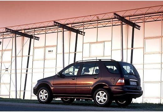 MERCEDES-BENZ-ML-500--2001-2005-