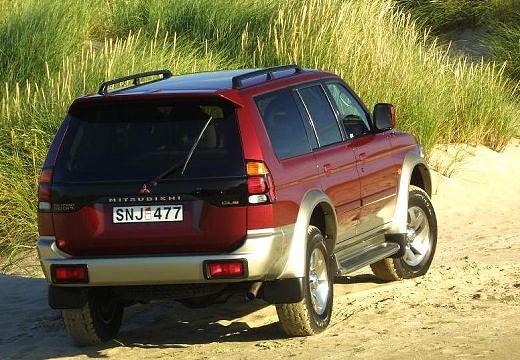 MITSUBISHI-Pajero-Sport--2000-2002-