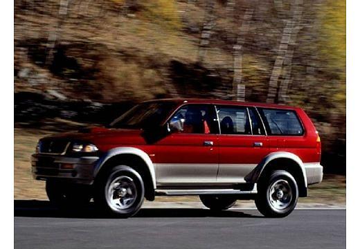 MITSUBISHI-Pajero-Sport--2000-2002-