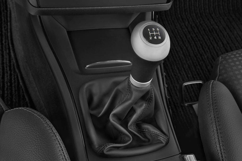 Mercedes A-Class (Baujahr 2011) - 5 Türen Schalthebel