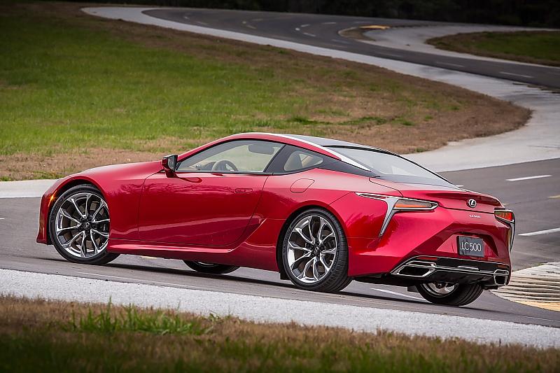 Lexus LC 500 - ungewöhnliche Formen mit viel Emotionen