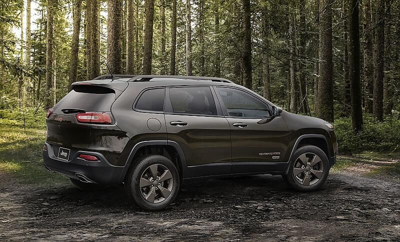 Der Jeep Cherokee 75 Anniversary Special Edition ist eine von ihnen.
