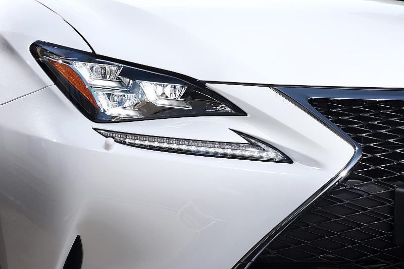 Lexus RC 300h