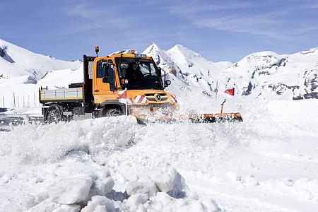 Der Unimog im Winter-Einsatz - Es kann nur einen geben