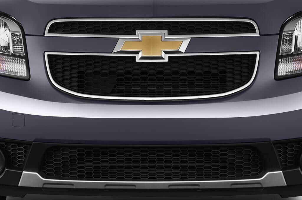 Chevrolet Orlando (Baujahr 2013) LTZ 5 Türen Kühlergrill und Scheinwerfer