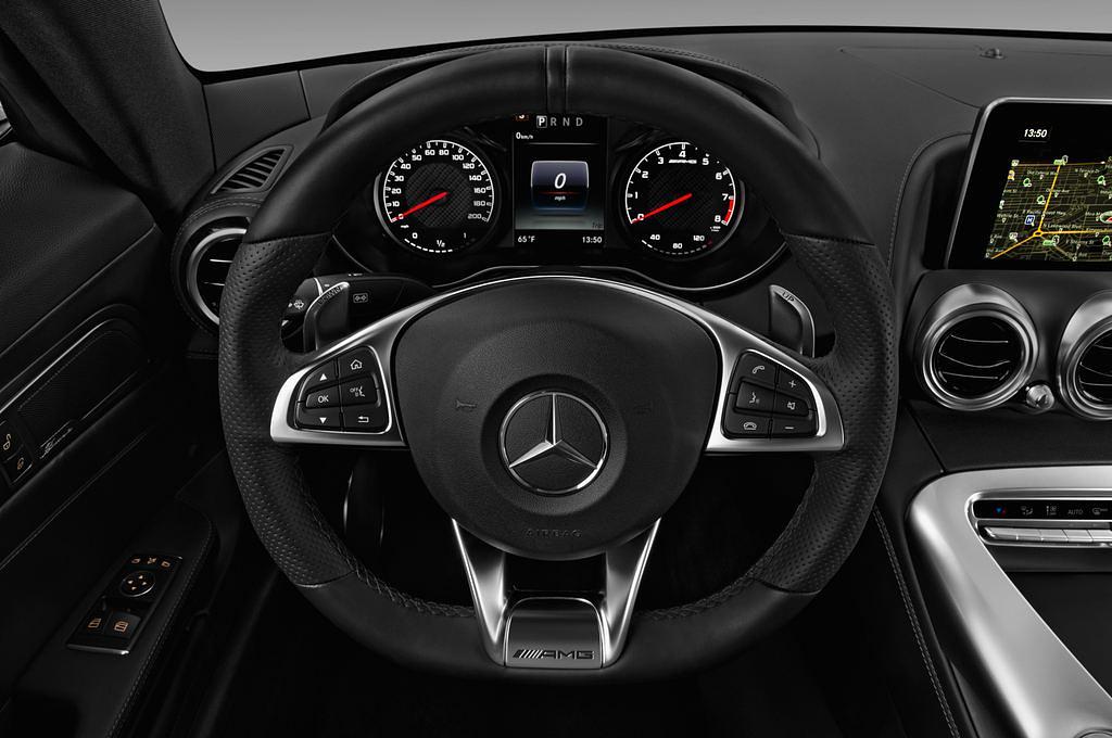 Mercedes AMG GT (Baujahr 2017) - 2 Türen Lenkrad