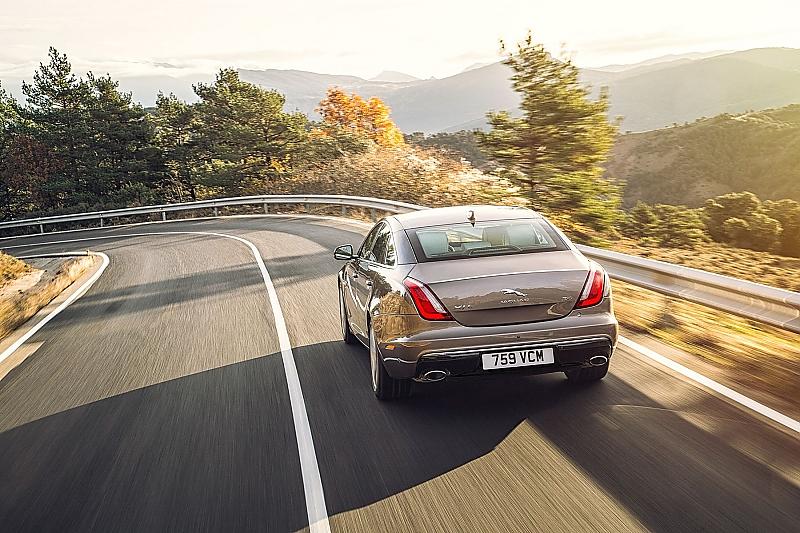 Der neue Jaguar XJ ist 5,13 Meter lang,...