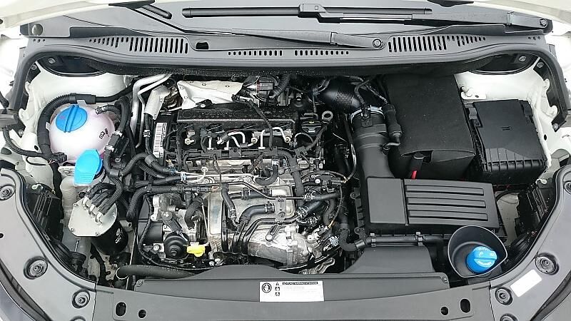 Der 2,0 Liter große Vierzylinder-Turbodieselmotor des VW Caddy Alltrack.