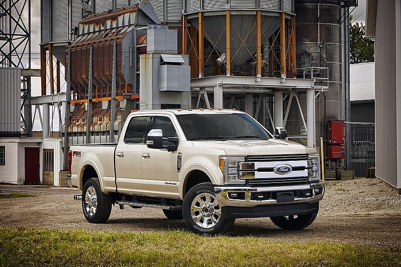 Der Ford F-350 ist ein Straßengigant.
