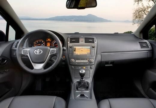 TOYOTA-Avensis-1-6--2009-