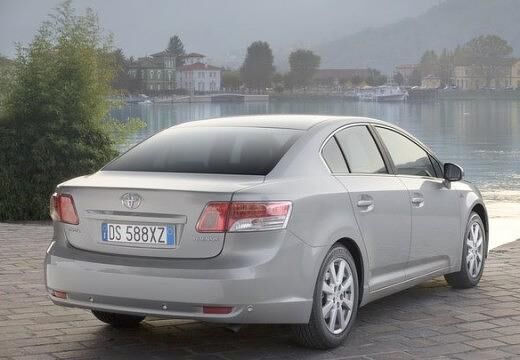 TOYOTA-Avensis-1-6--2009-