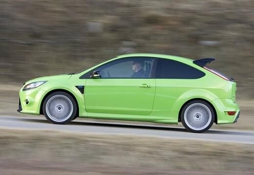 FORD-Focus-2-5--2009-