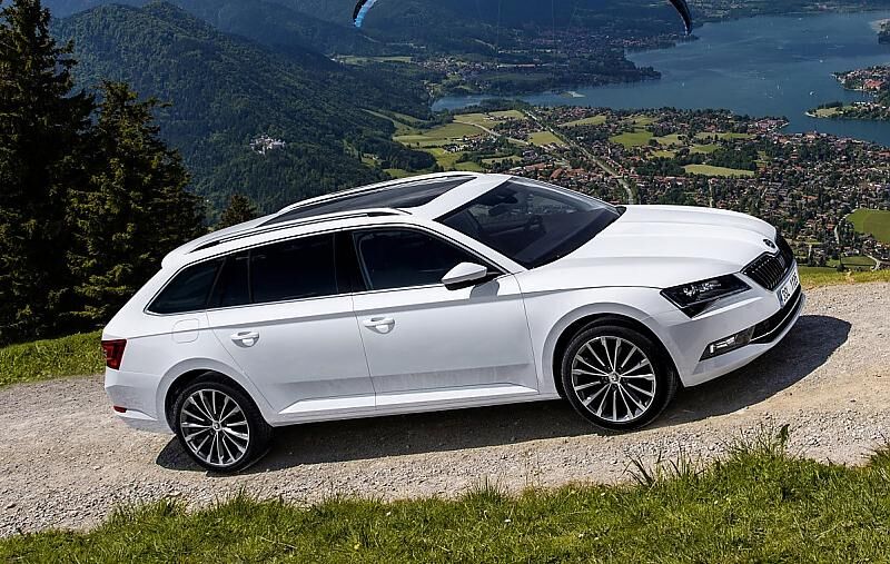 Skoda Superb Combi