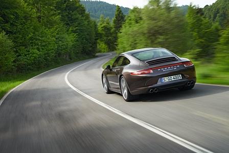 Porsche Carrera 4