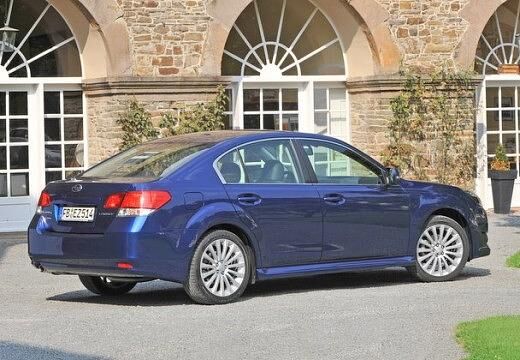 SUBARU-Legacy-2-0i--2009-