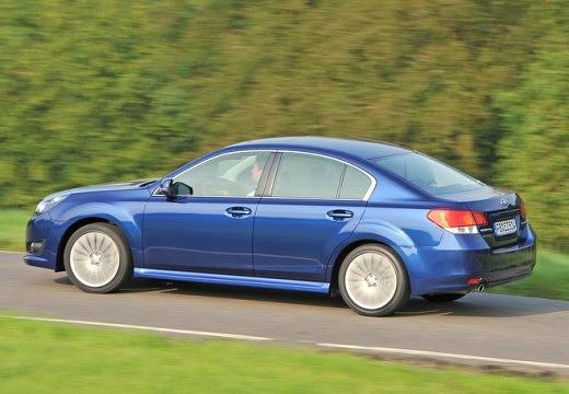 SUBARU-Legacy-2-0i--2009-