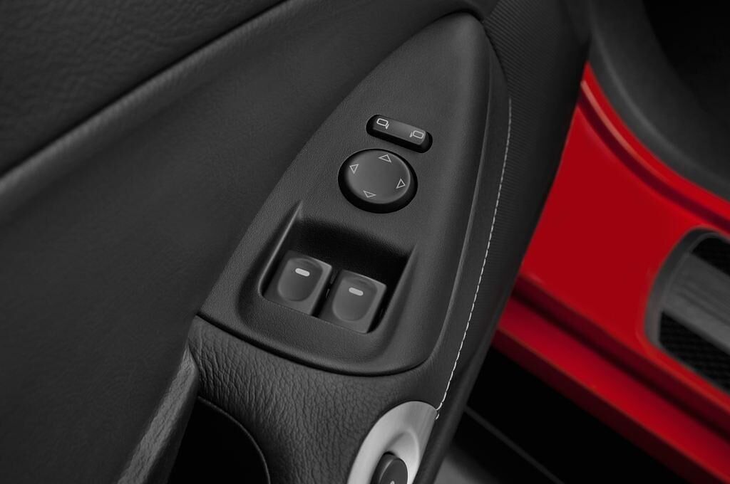 Chevrolet Corvette (Baujahr 2011) ZO6 2 Türen Bedienungselemente Tür