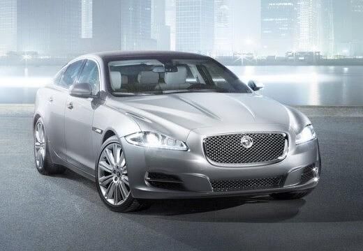 JAGUAR-XJ-3-0-V6-Diesel--2009-