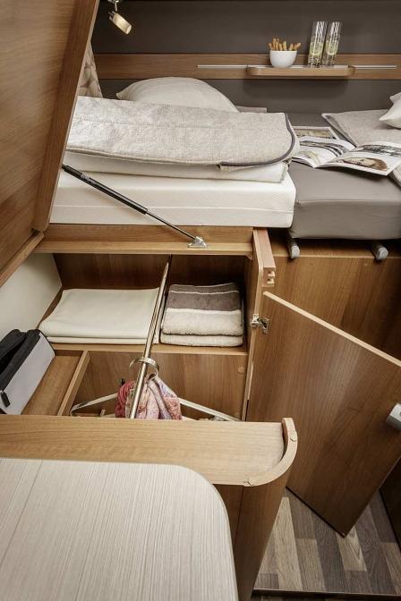 Ein neues Kleiderschrank-Konzept hält nun auch bei Knaus Einzug.