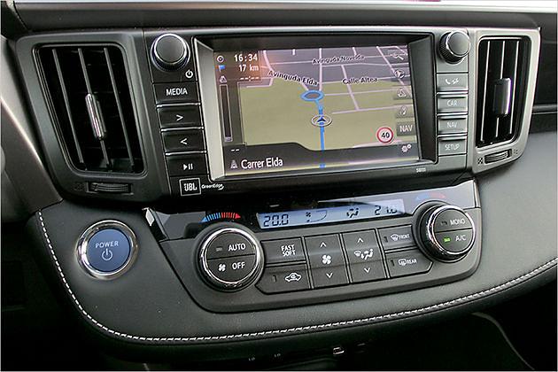 Der 6,1-Zoll-Monitor wurde durch ein Sieben-Zoll-Gerät (Bild) ersetzt