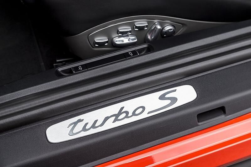 Porsche 911 Turbo S Jahrgang 2016