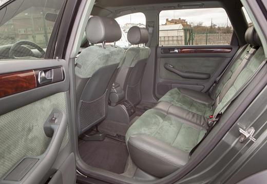 AUDI-Allroad-Quattro-2-7-T--2000-2005-