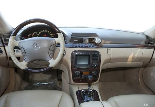 MERCEDES-BENZ-S-400-CDI--2004-2005-