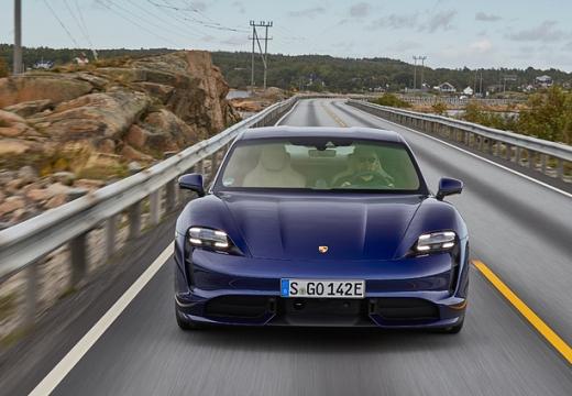 PORSCHE Taycan (2019 - ) Taycan Turbo