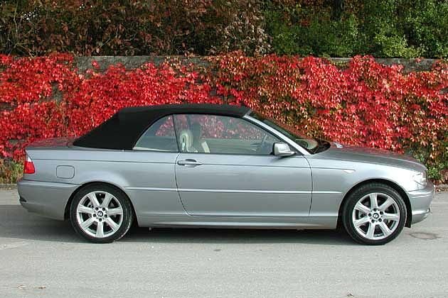 ... und schließt das Cabrio innerhalb von 25 Sekunden
