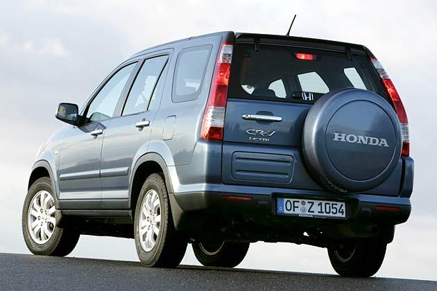 Der Heckbereich des CR-V erfuhr leichte Modifikationen