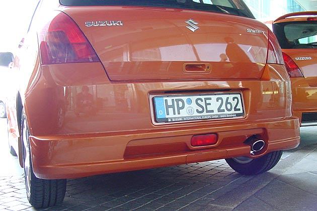 Evo-Bodykit: Heckschürze mit integriertem Auspuffrohr