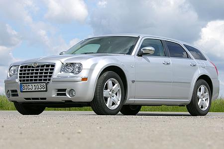 Chrysler 300C Touring 5.7 V8 AWD: American Grill