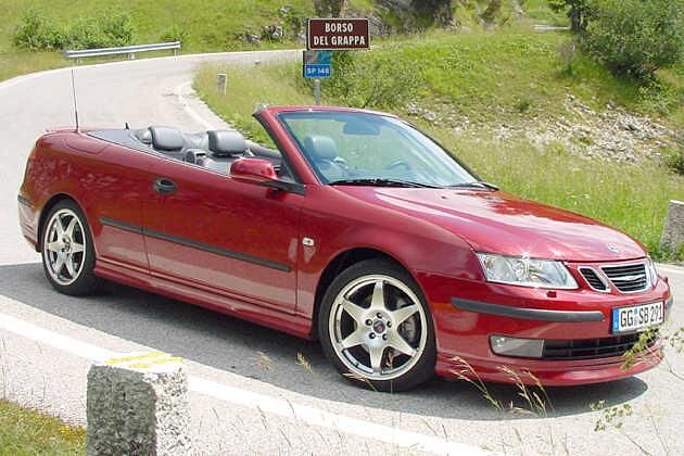 Geschmeidiger Kurvenräuber: Saab 9-3 Cabriolet mit schicken Felgen und leichter Tieferlegung