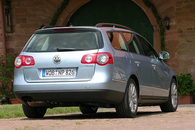 Rammschutzleisten gegen Parkrempler gibt es beim VW Passat Variant nicht