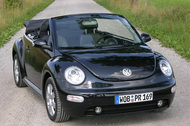 Nur schade, dass die Blinker nicht wie beim Käfer auf den Kotflügeln sitzen